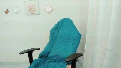 ZooeyBelair live cam on Cam4
