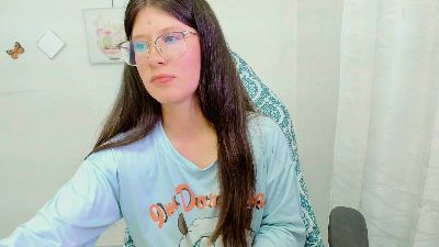 ZooeyBelair live cam on Cam4