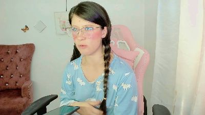 ZooeyBelair live cam on Cam4