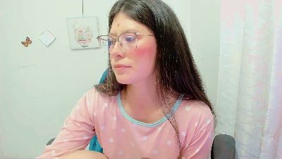 ZooeyBelair live cam on Cam4