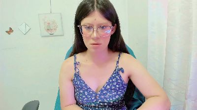 ZooeyBelair live cam on Cam4