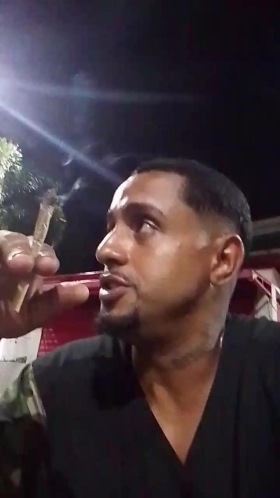 Zooirj live male webcam from Brazil