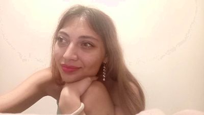 ZulaCahela live cam on Cam4