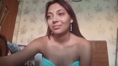 ZulaCahela live cam on Cam4