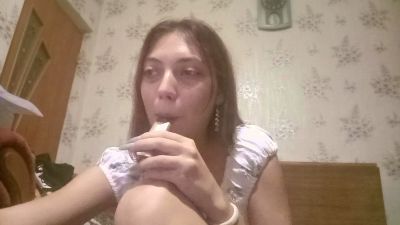 ZulaCahela live cam on Cam4