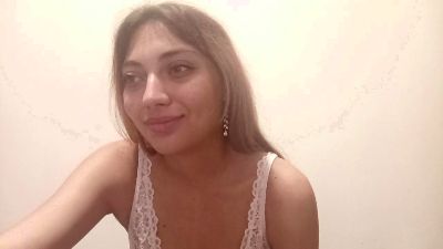 ZulaCahela live cam on Cam4