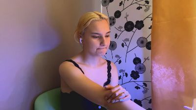 ZulaLeachman live cam on Cam4