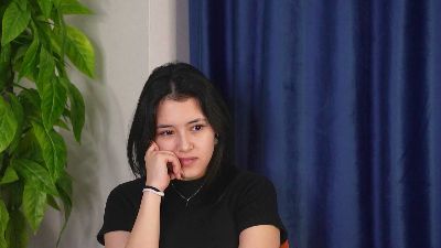 ZulmaBerkshire webcam femeie live din Franța