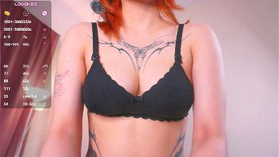 ZulmaBerkshire live cam on Cam4