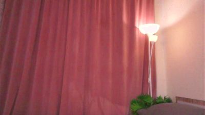 ZulmaBerkshire live cam on Cam4