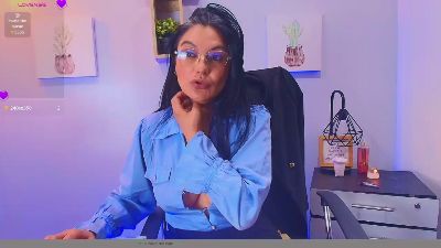 Zuzana_21 live cam on Cam4