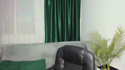 _Alpha_Boy live cam on Cam4