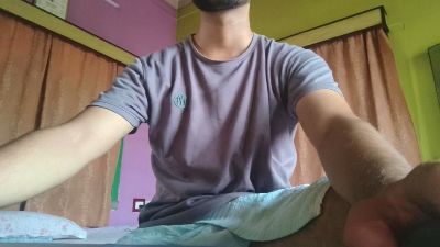 _BoyToy_ live cam on Cam4
