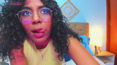 _EbonyGoddess live cam on Cam4