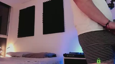 _Elon_coxx_ live cam on Cam4