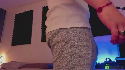 _Elon_coxx_ live cam on Cam4