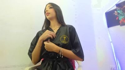 _Isabella_Mill live cam on Cam4