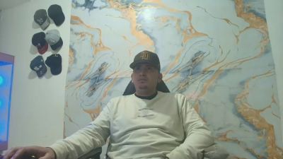 _JordanXXIII live cam on Cam4