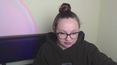 _LiliaFendi live cam on Cam4