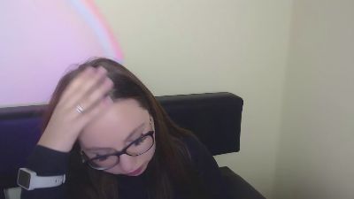 _LiliaFendi live cam on Cam4