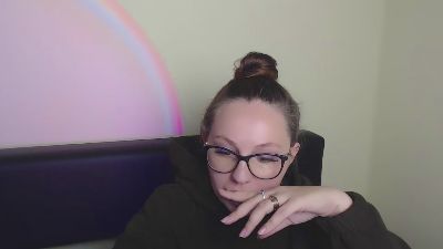 _LiliaFendi live cam on Cam4