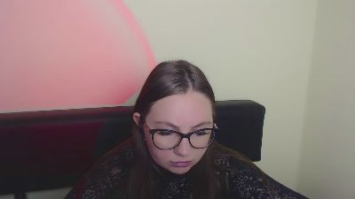 _LiliaFendi live cam on Cam4