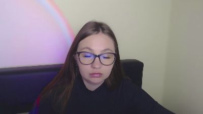 _LiliaFendi live cam on Cam4