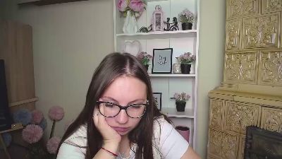 _LiliaFendi live cam on Cam4