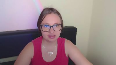 _LiliaFendi live cam on Cam4