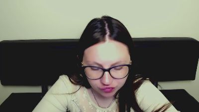 _LiliaFendi live cam on Cam4