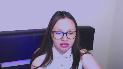 _LiliaFendi live cam on Cam4