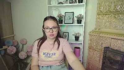 _LiliaFendi live cam on Cam4