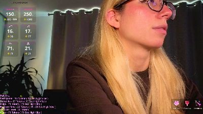 _LittleSammy live cam on Cam4