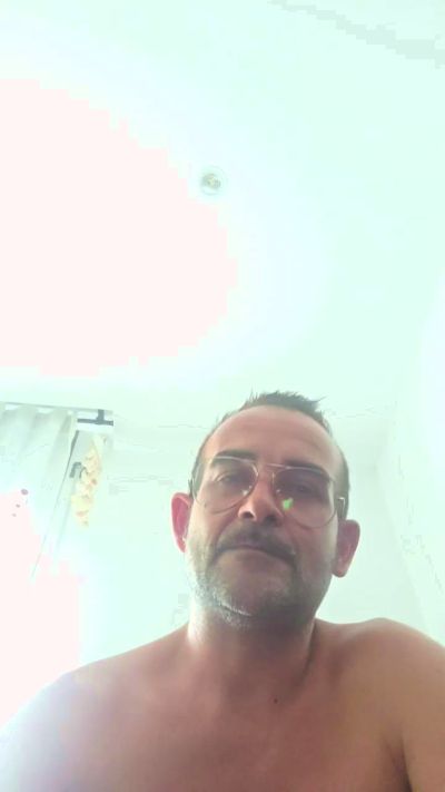 _MORENIT0_ live cam on Cam4