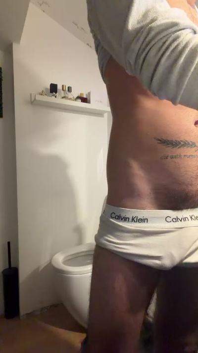 _Mattia06_ cámara web hombre en vivo desde Italia