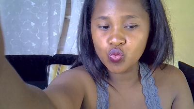 _Nohemia_ live cam on Cam4