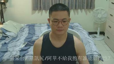 _YOMOY_ live cam on Cam4