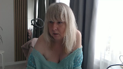 _YourAngel live cam on Cam4