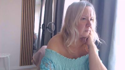 _YourAngel live cam on Cam4