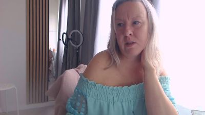 _YourAngel live cam on Cam4