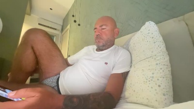 __Maximiliano__ live cam on Cam4