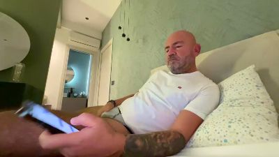 __Maximiliano__ live cam on Cam4
