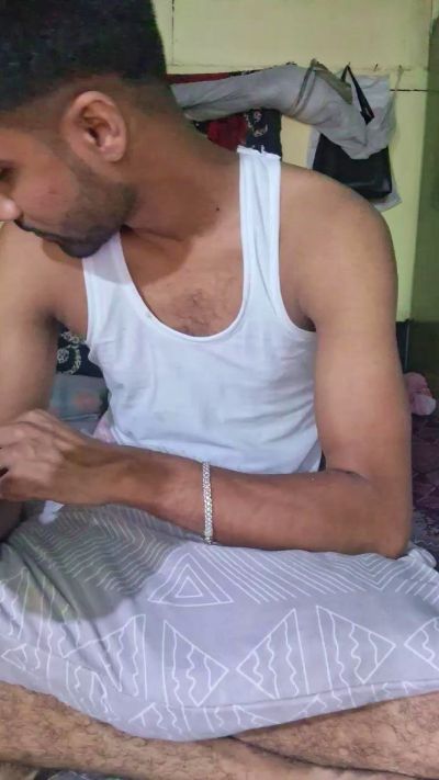__skinnyboy_34 live cam on Cam4