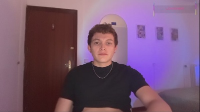 _camiloandres live cam on Cam4
