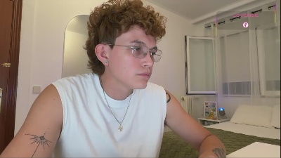 _camiloandres live cam on Cam4