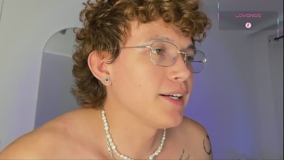 _camiloandres live cam on Cam4