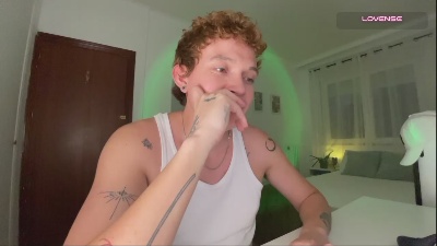 _camiloandres live cam on Cam4