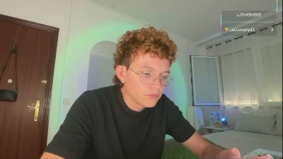 _camiloandres live cam on Cam4