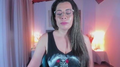 _lara1 live cam on Cam4