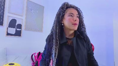 _lili_rose_ live cam on Cam4